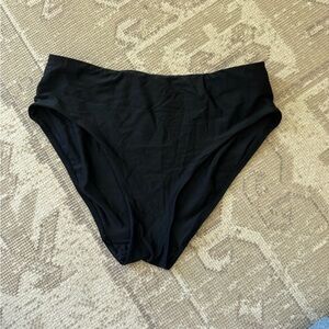 lululemon athletica Black High-Waist Bikini Bottoms
